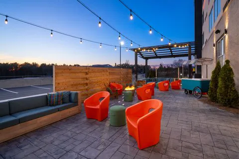 Aloft Lawrenceville Sugarloaf 4