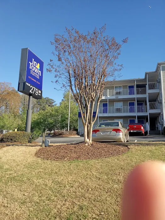 InTown Suites Extended Stay Atlanta GA - Lilburn 4