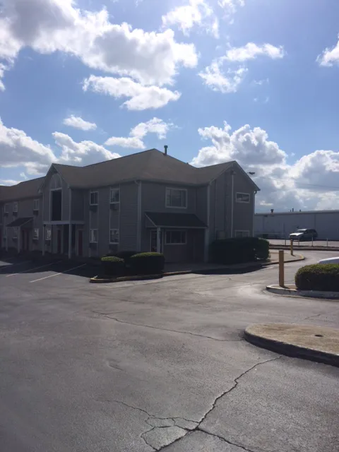InTown Suites Extended Stay Atlanta GA - Forest Park 4