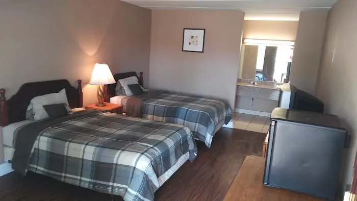Atlanta Airport Inn / Old Kings Inn 4