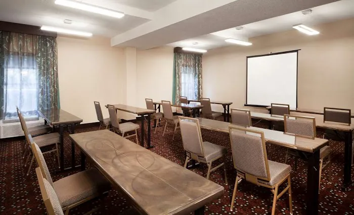 Hampton Inn Lawrenceville 4