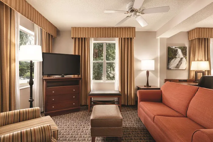 Country Inn & Suites by Radisson, Lawrenceville, GA 4