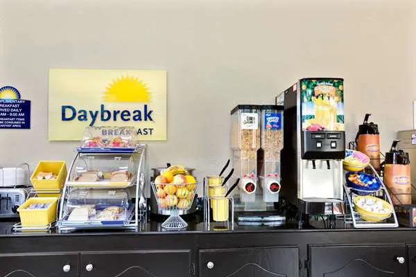 Days Inn by Wyndham Lawrenceville 4
