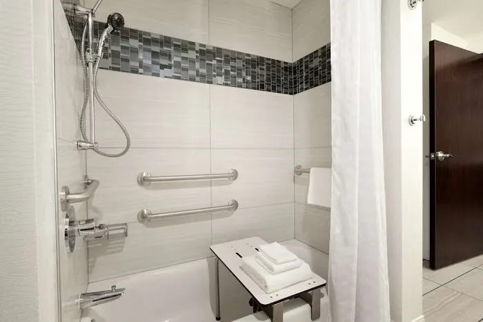 Embassy Suites by Hilton Atlanta NE Gwinnett Sugarloaf 4
