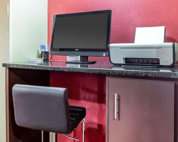 Comfort Inn Conyers 4