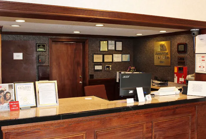Americas Best Value Inn Conyers 4