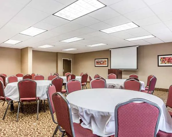 Comfort Suites Morrow- Atlanta South 4