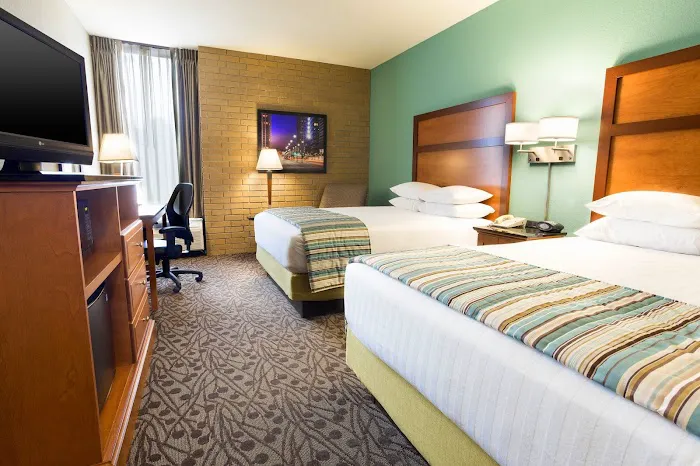 Drury Inn & Suites Atlanta Morrow 4
