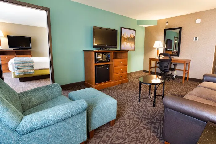 Drury Inn & Suites Atlanta Morrow 4