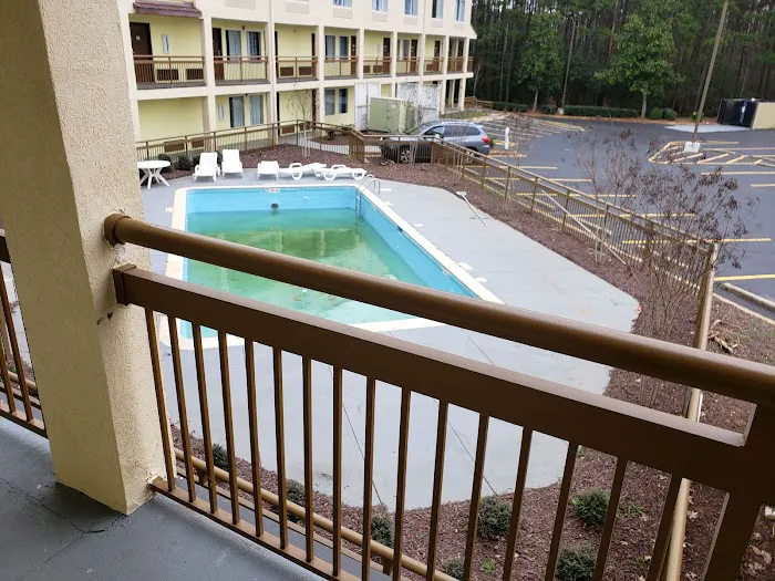Days Inn by Wyndham Atlanta/Southlake/Morrow 4