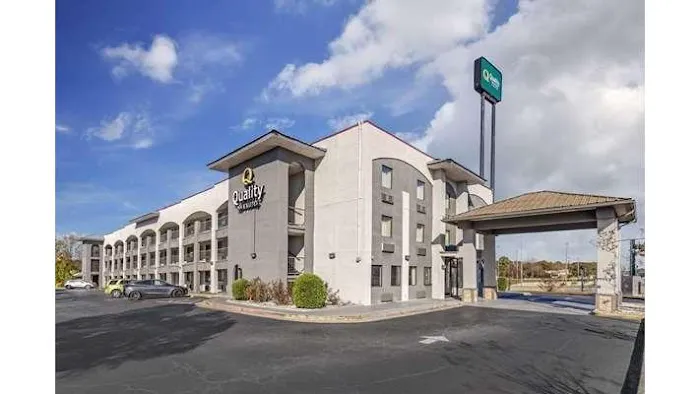 Quality Inn & Suites Morrow Atlanta South 4