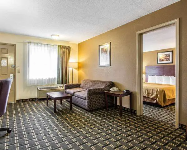 Quality Inn & Suites Morrow Atlanta South 4