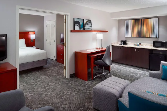 Sonesta Select Atlanta Airport North 4