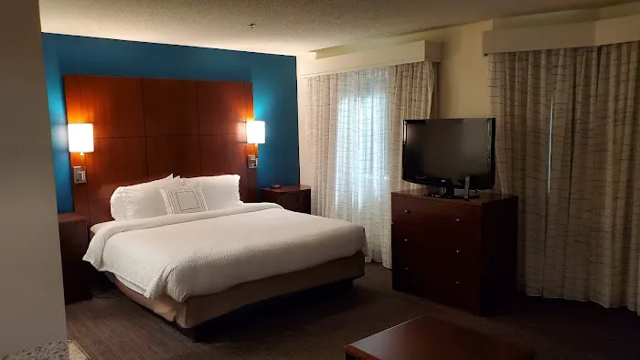 Residence Inn Atlanta Airport North/Virginia Avenue 4