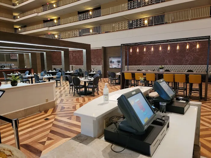 Renaissance Concourse Atlanta Airport Hotel 4