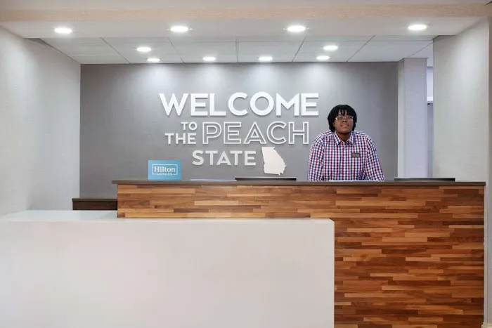 Hampton Inn & Suites Atlanta Airport North I85 4