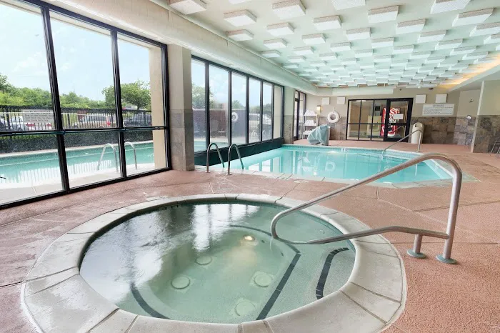 Drury Inn & Suites Atlanta Airport 4