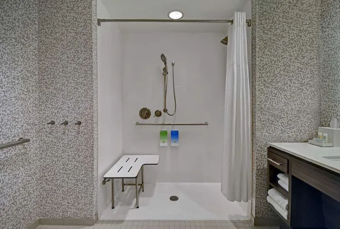 Home2 Suites by Hilton Atlanta Airport North 5