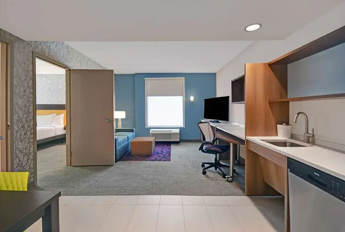 Home2 Suites by Hilton Atlanta Airport North 5