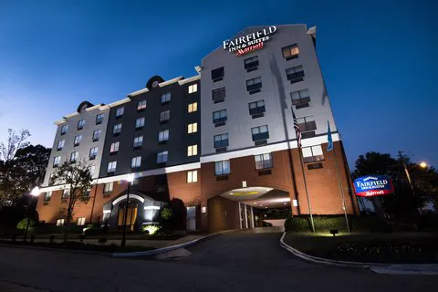 Fairfield Inn & Suites Atlanta Airport North 5
