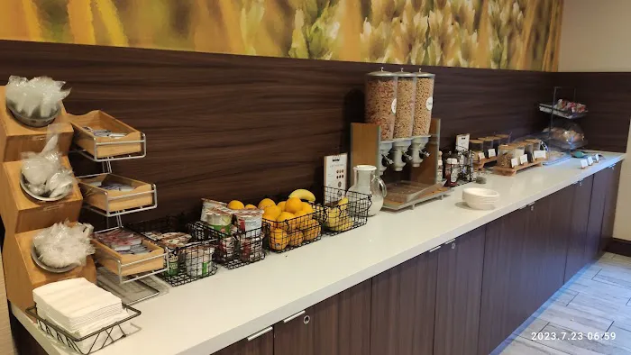 Fairfield Inn & Suites Atlanta Airport North 5