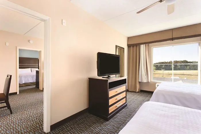 Homewood Suites by Hilton Atlanta Airport North 5