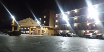 Knights Inn Forest Park