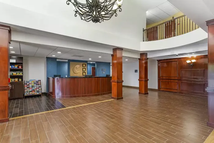Comfort Suites Atlanta Airport 4
