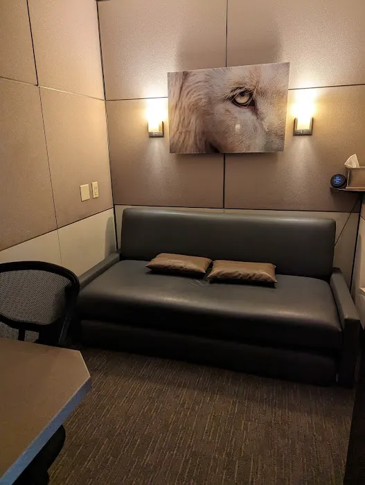 Minute Suites ATL Concourse B, Near B16 4