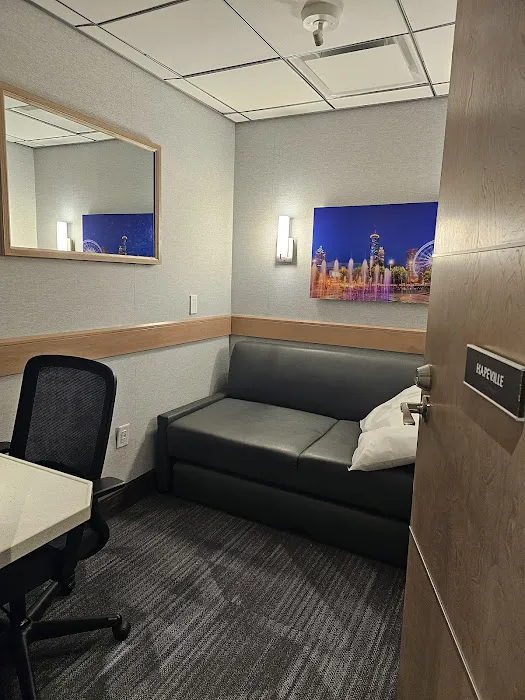 Minute Suites ATL Concourse B, Near B16 4