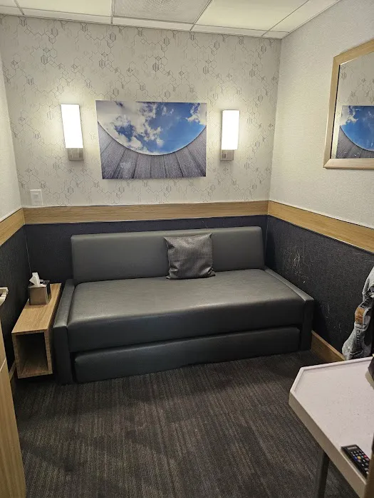 Minute Suites - ATL B24 4