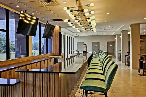 Wyndham Garden Atlanta Airport 4