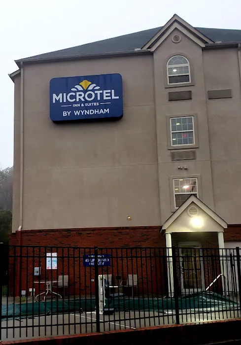 Microtel Inn & Suites by Wyndham Conyers Atlanta Area 4