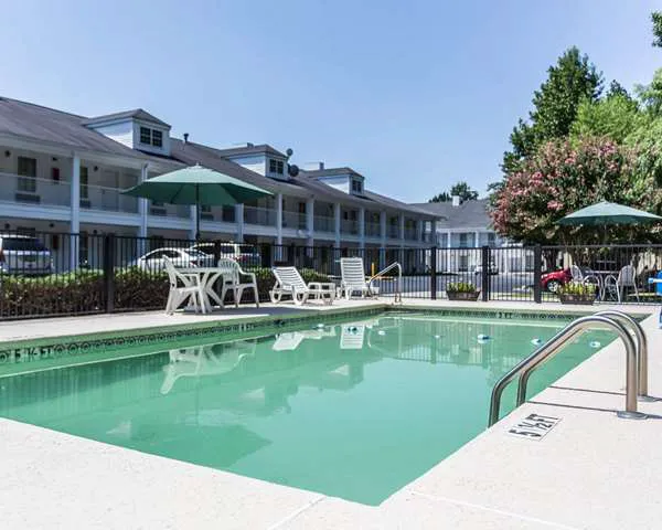 Quality Inn Conyers I-20 4