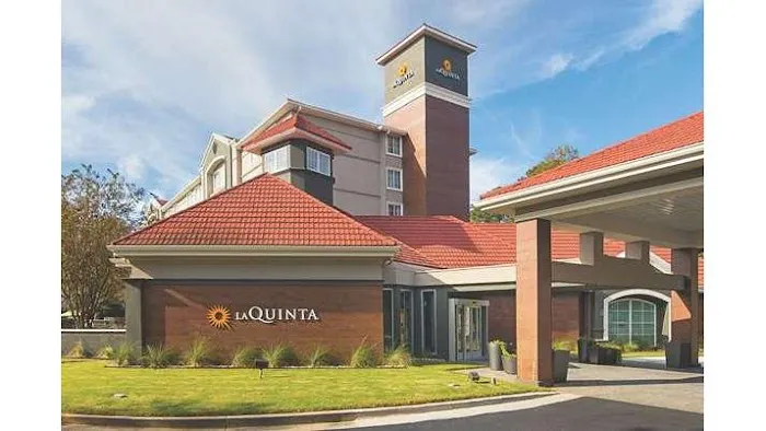La Quinta Inn & Suites by Wyndham Atlanta Conyers 4