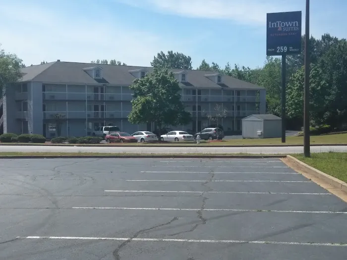 InTown Suites Extended Stay Atlanta GA - Conyers 4