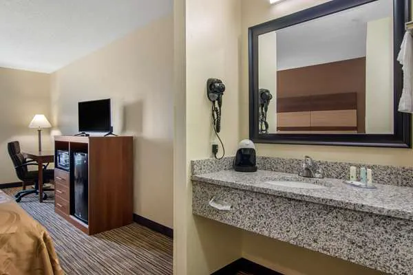 Quality Inn Loganville US Highway 78 4