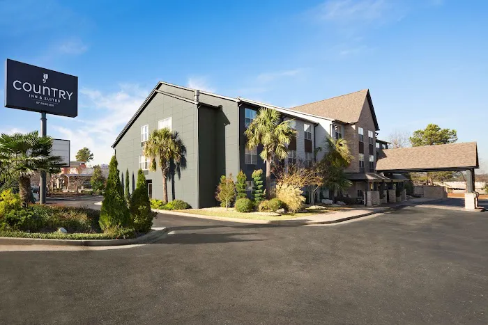Country Inn & Suites by Radisson, Atlanta I-75 South, GA 4