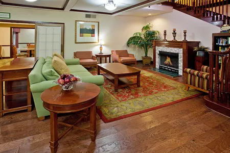 Country Inn & Suites by Radisson, Atlanta I-75 South, GA 4