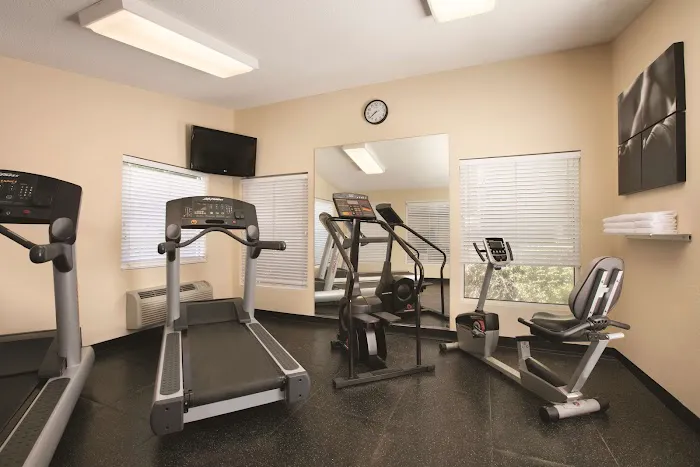 Country Inn & Suites By Radisson, Atlanta Airport North, GA 5
