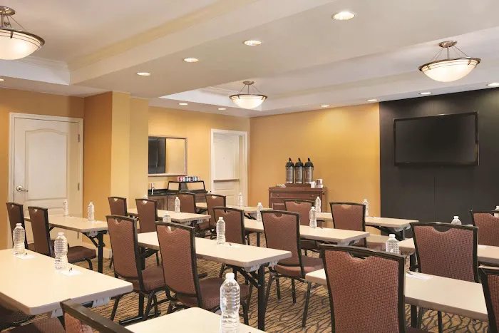 Country Inn & Suites By Radisson, Atlanta Airport North, GA 5