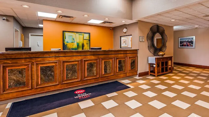SKY POINT HOTEL & SUITES - ATLANTA AIRPORT 4