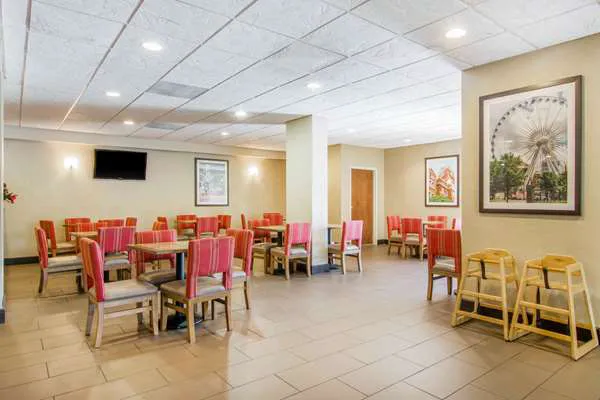 Comfort Inn Atlanta Downtown South 5