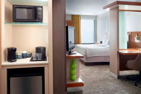 SpringHill Suites Atlanta Airport Gateway 4