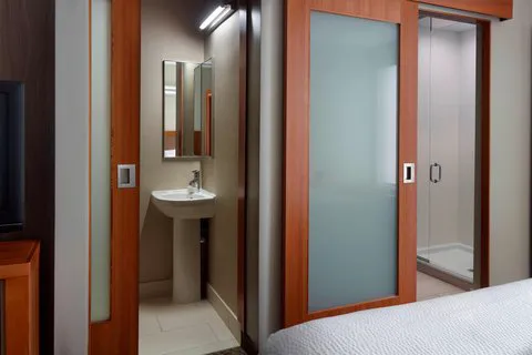 SpringHill Suites Atlanta Airport Gateway 4