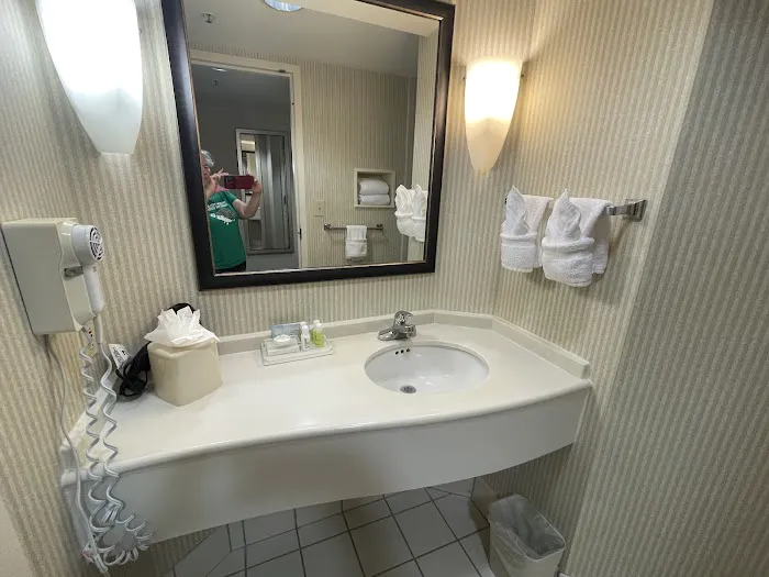Sonesta Atlanta Airport South 4