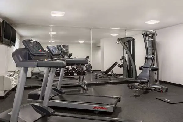 Country Inn & Suites by Radisson, Atlanta Airport South, GA 4