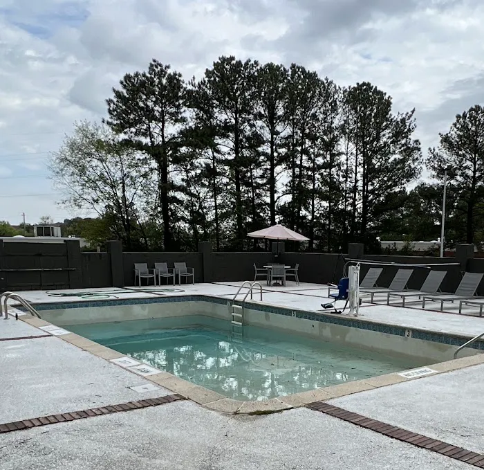 La Quinta Inn & Suites by Wyndham Atlanta Airport South 4