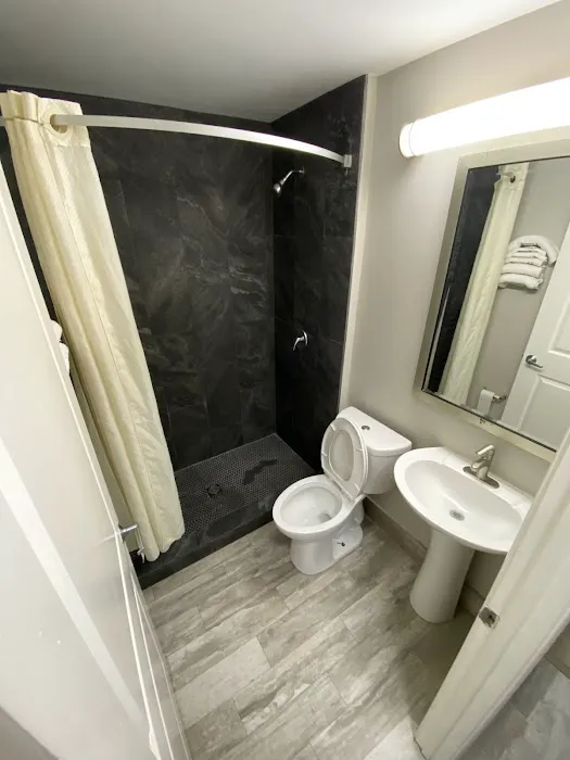Sundown Suites Jonesboro 4