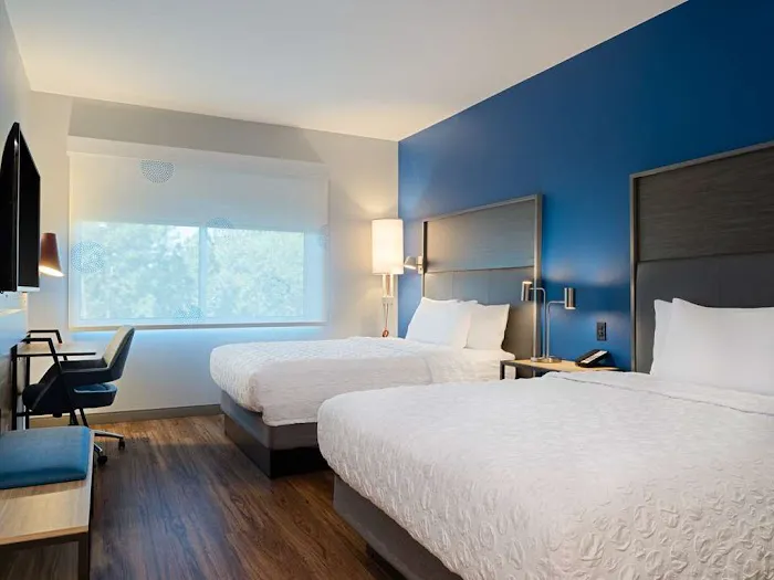 Tru by Hilton Atlanta Airport College Park 4